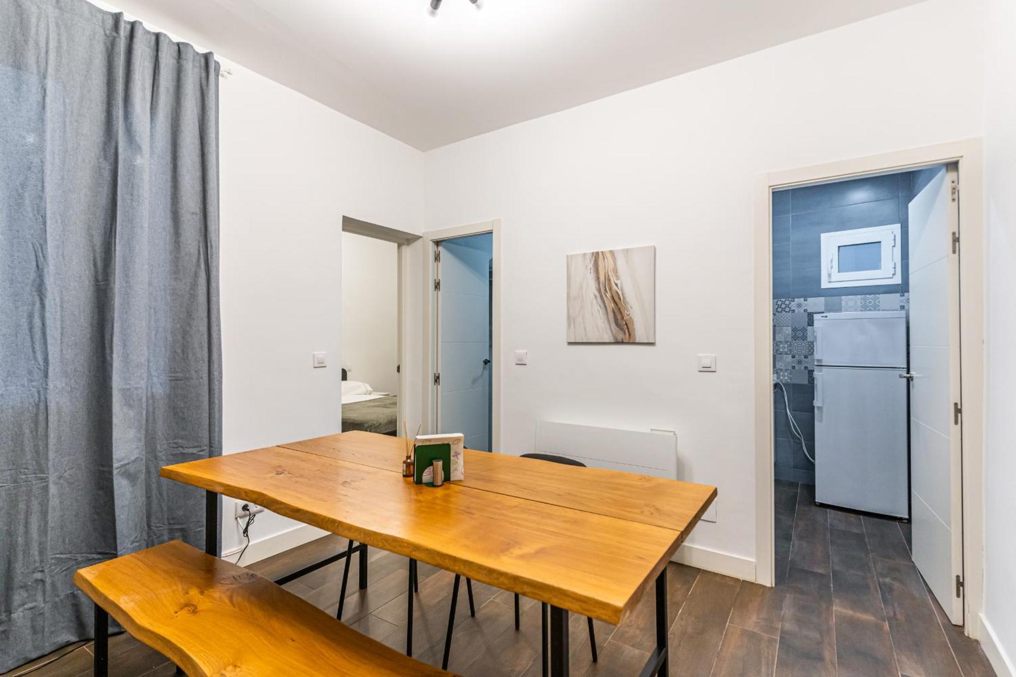 Vr Estudios Apartments Madrid Exterior photo